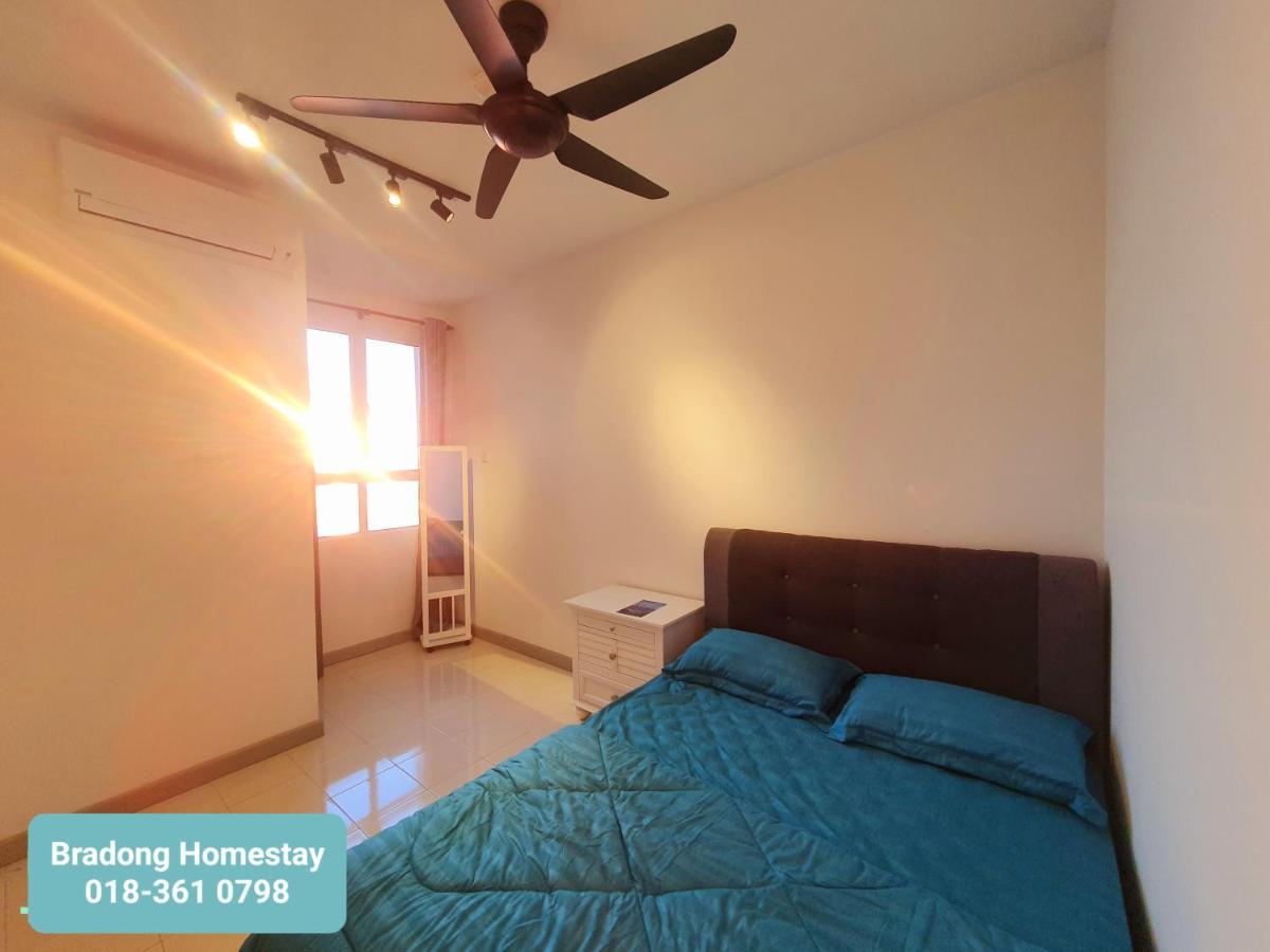 Bradong Homestay - Musllm Only, 3 Queen Bedrooms, Seaview, Infinity Pool, Gym, Near Drawbridge & Ktcc Mall Куала Теренгану Екстериор снимка