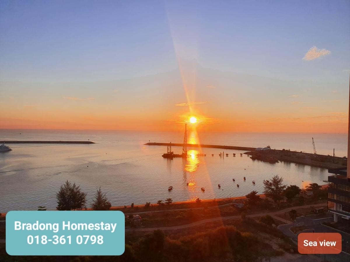 Bradong Homestay - Musllm Only, 3 Queen Bedrooms, Seaview, Infinity Pool, Gym, Near Drawbridge & Ktcc Mall Куала Теренгану Екстериор снимка